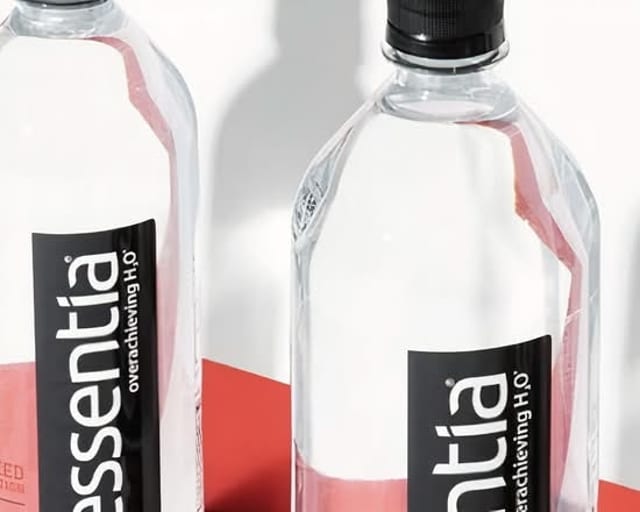 Essentia Water Bottle (Large).